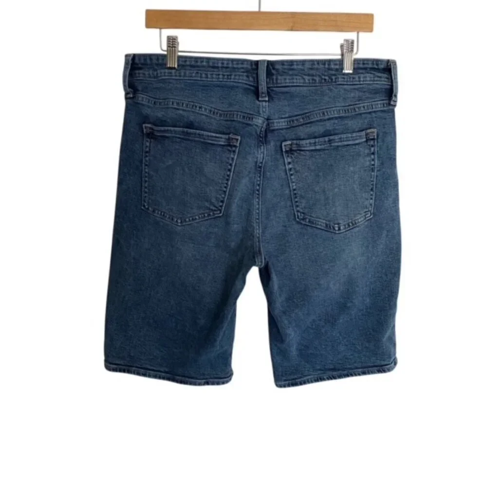 Classic Light Blue Denim Bermuda Shorts - Women - Picture 4 of 4